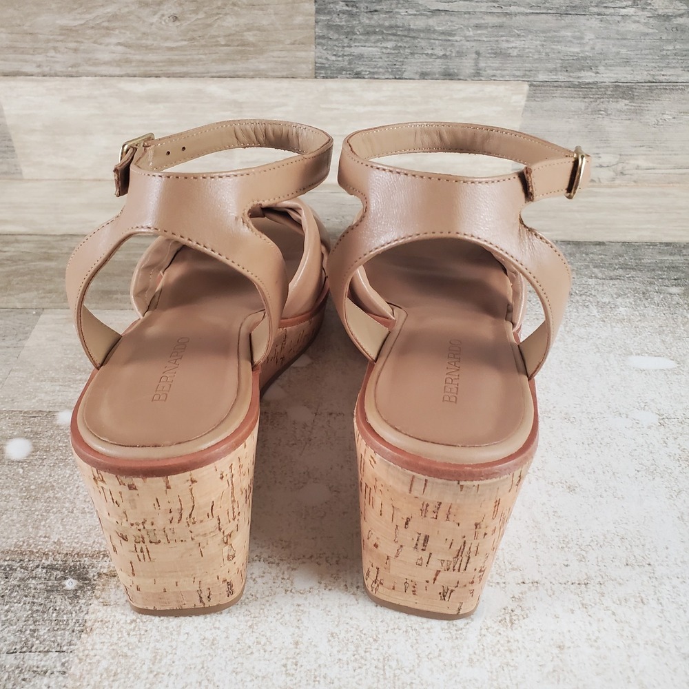 Bernardo Kearny Womens Wedge Sandals Sz 11 M Nude Leather Ankle Strap Open Toe - Picture 3 of 10